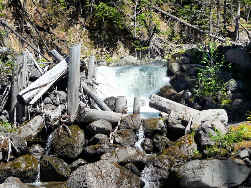 Spahats Creek and remainders of the destroyed bridge